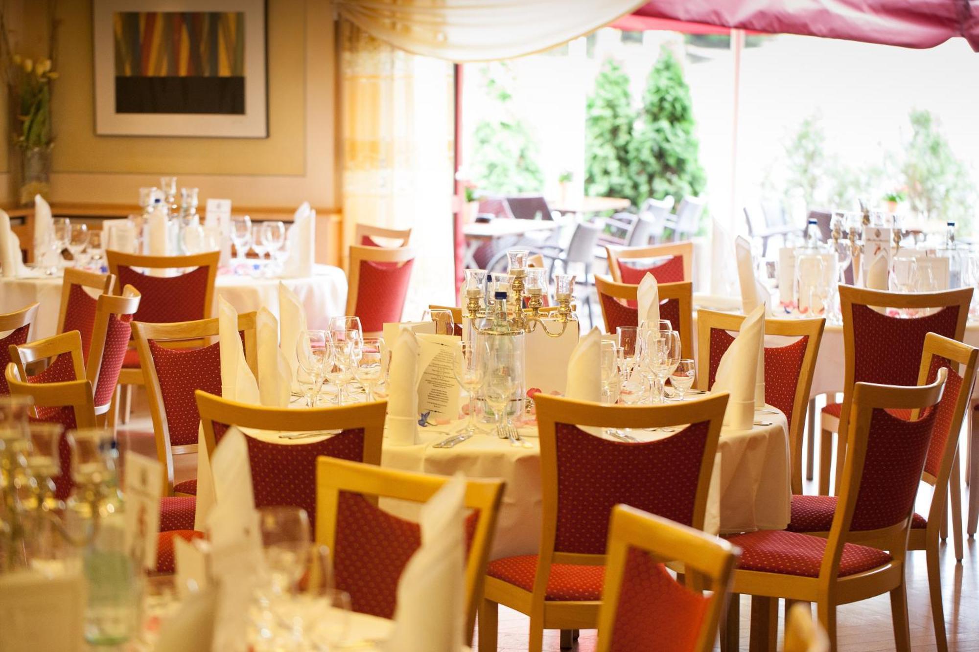 Hotel Restaurant Zur Post Lohfelden Εξωτερικό φωτογραφία