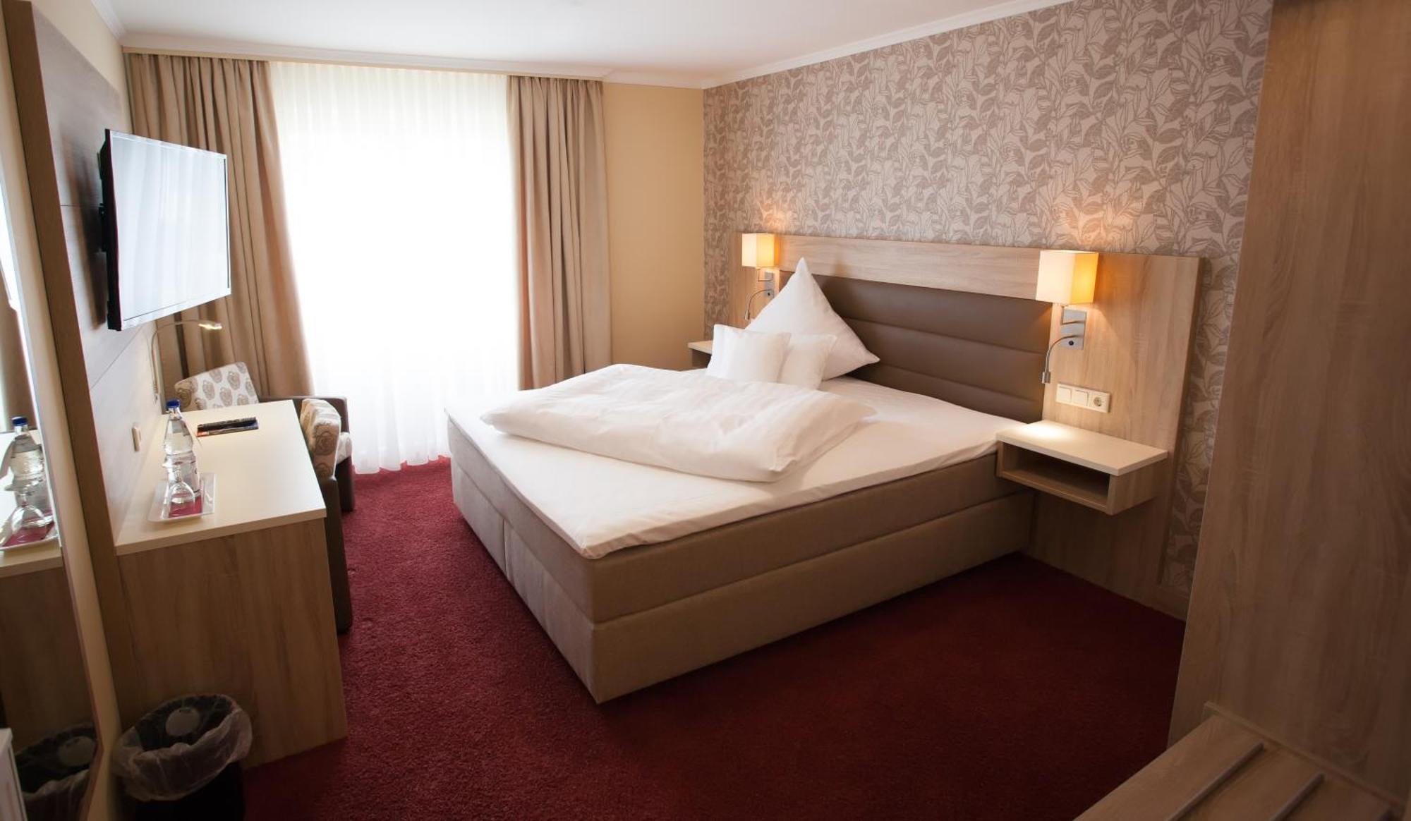 Hotel Restaurant Zur Post Lohfelden Δωμάτιο φωτογραφία