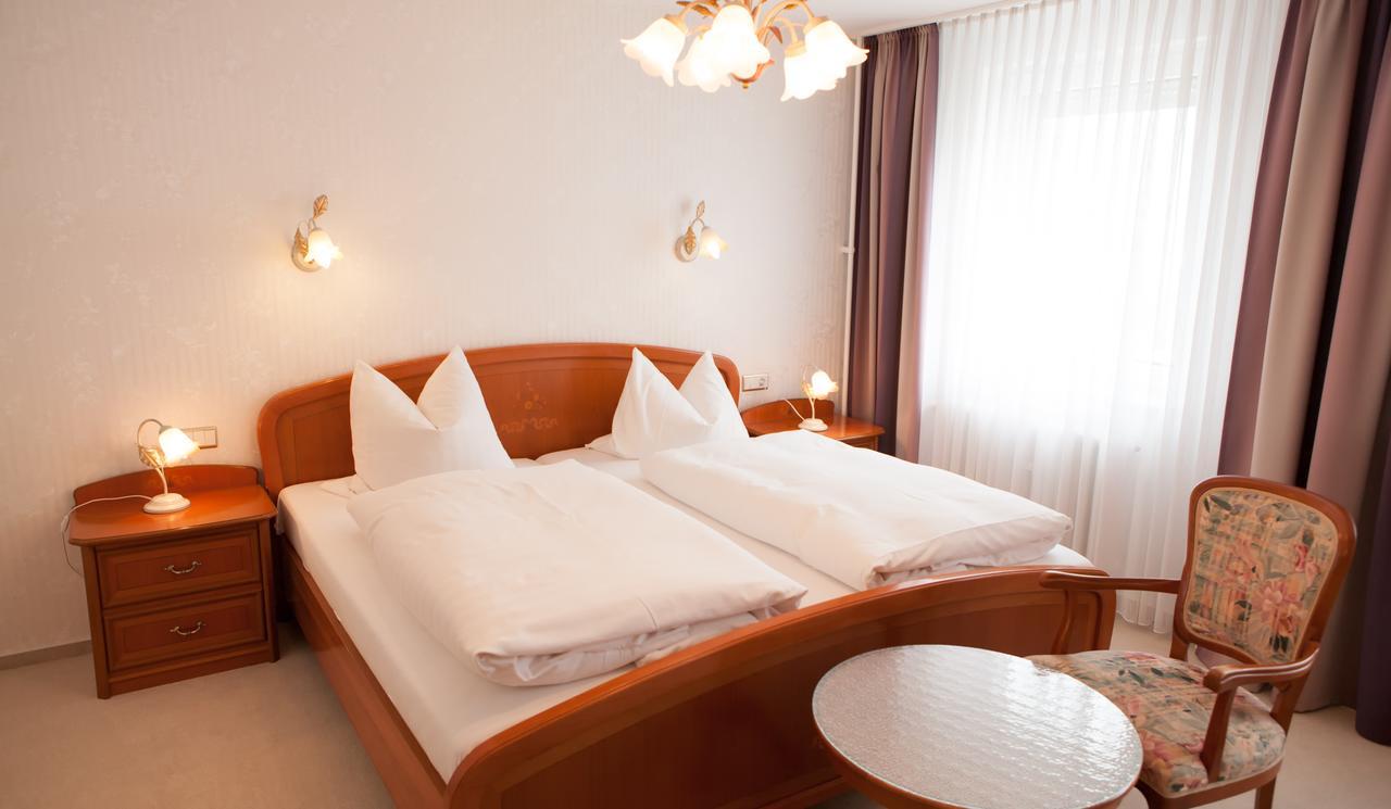 Hotel Restaurant Zur Post Lohfelden Εξωτερικό φωτογραφία
